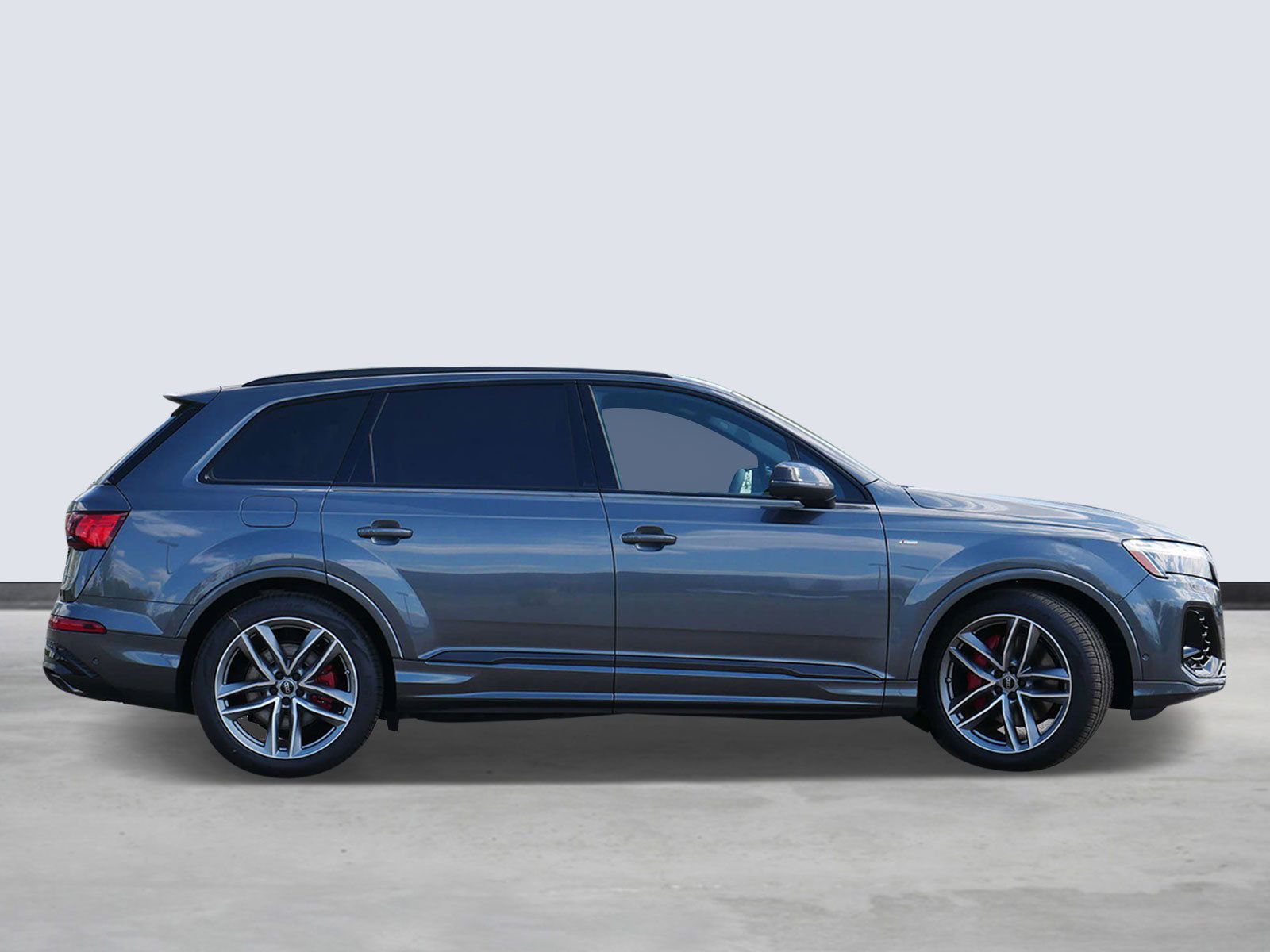 Thumbnail: 2026 Audi Q7 - 6