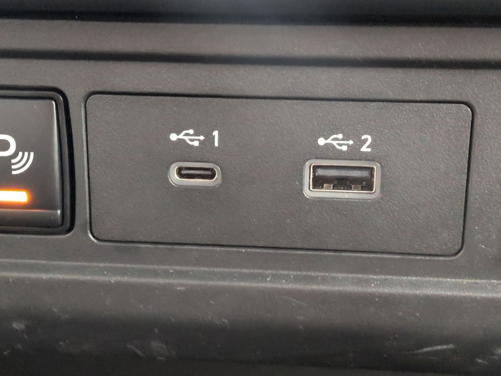 Thumbnail: 2022 Nissan Frontier - 34