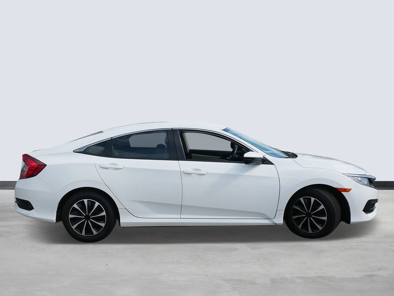 Thumbnail: 2018 Honda Civic - 4
