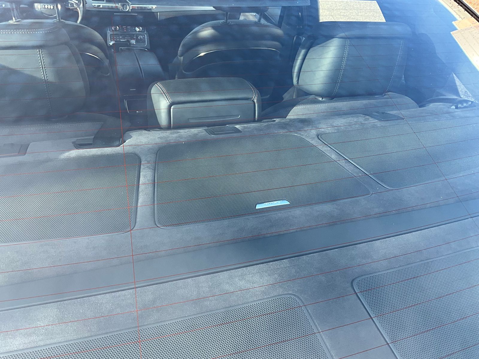 Thumbnail: 2017 Audi S8 - 14