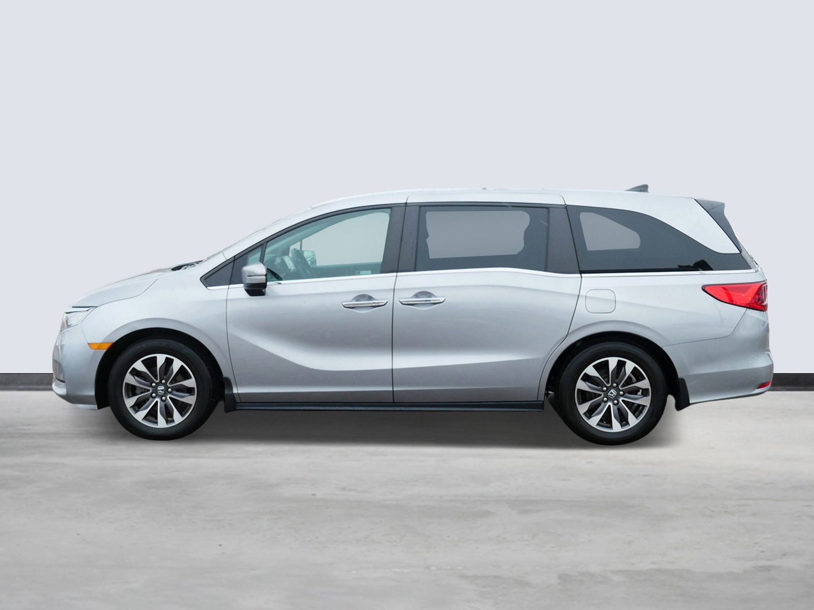 Thumbnail: 2022 Honda Odyssey - 2