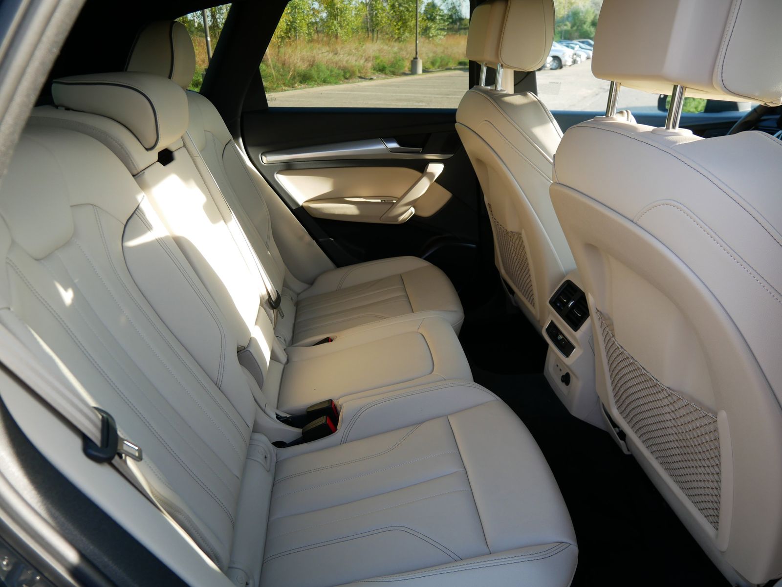 Thumbnail: 2025 Audi Q5 - 11