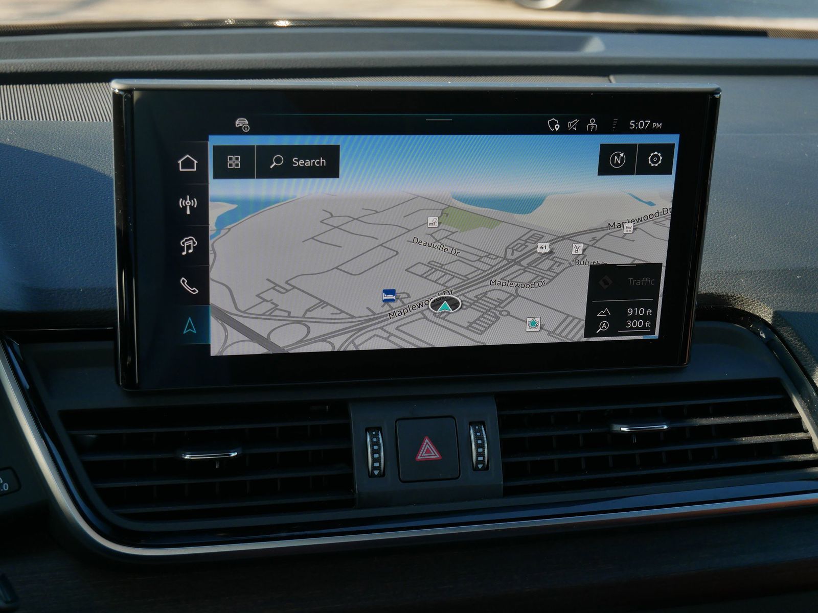 Thumbnail: 2025 Audi Q5 - 22