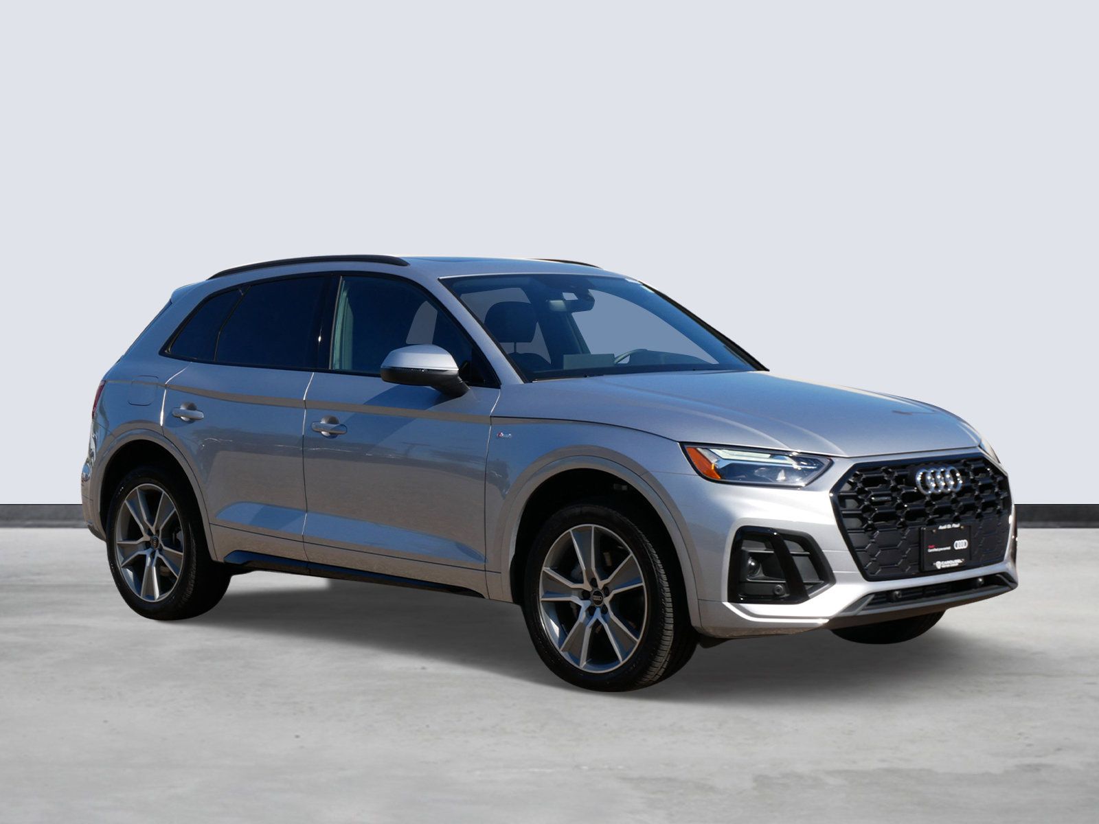 Thumbnail: 2025 Audi Q5 - 6