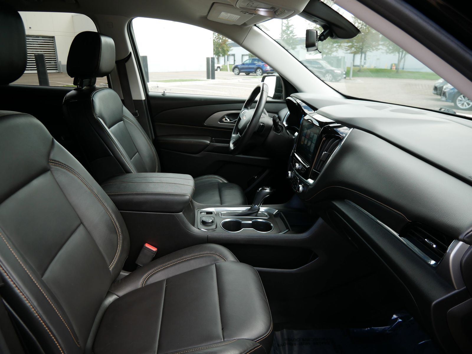 Thumbnail: 2018 Chevrolet Traverse - 12