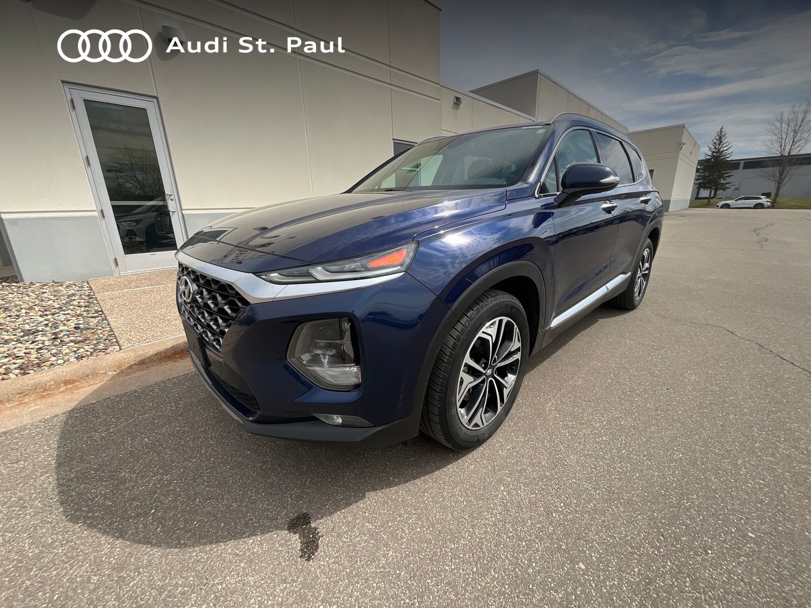 Thumbnail: 2019 Hyundai Santa Fe - 1