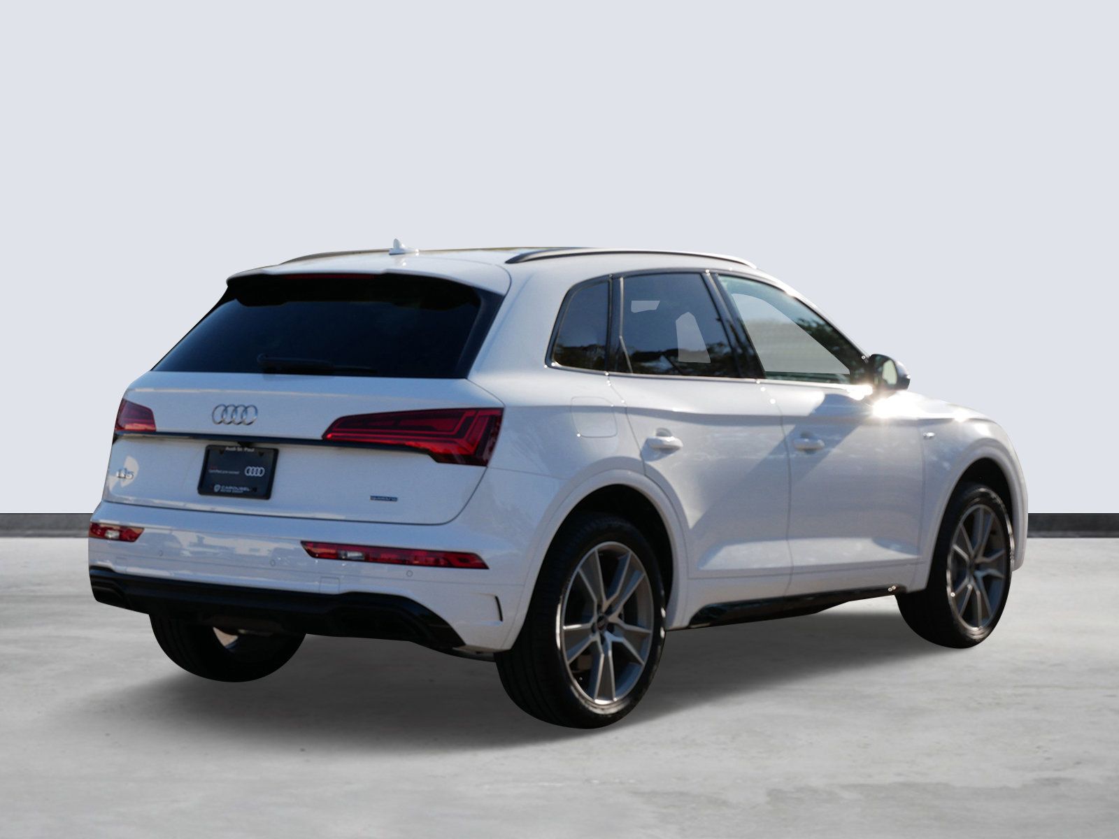 Thumbnail: 2025 Audi Q5 - 4