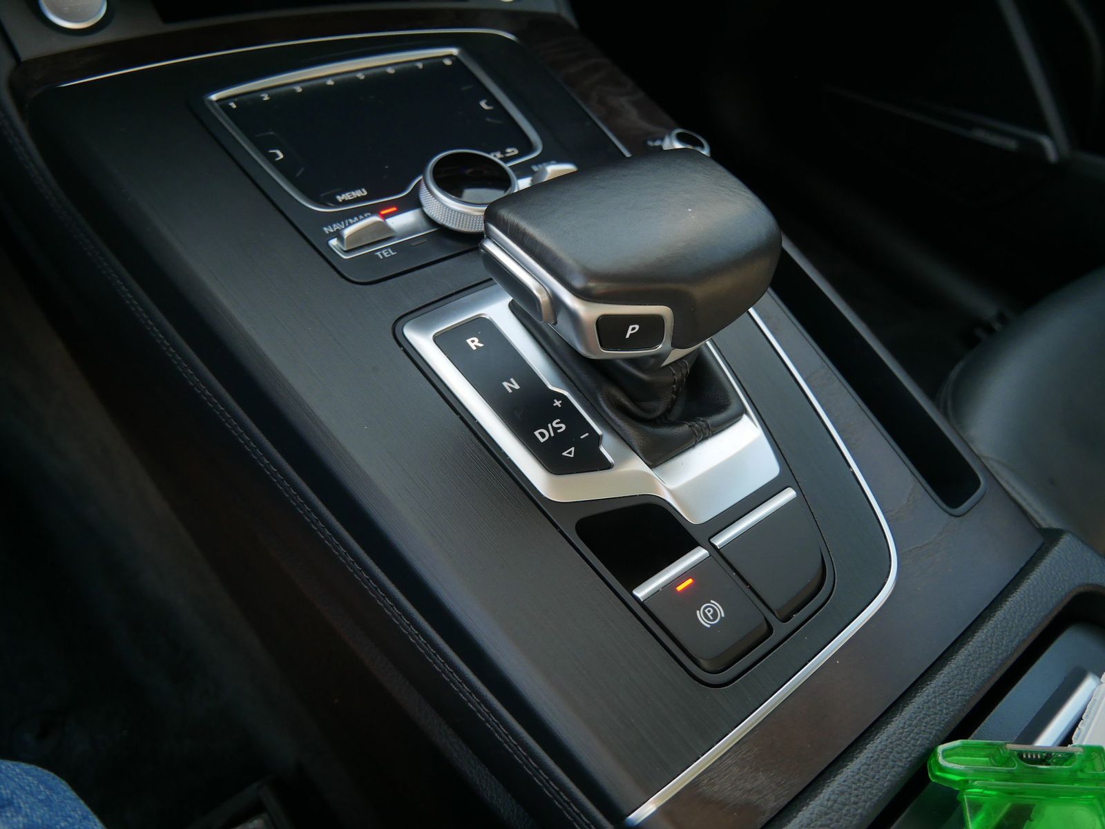 Thumbnail: 2020 Audi Q5 - 27