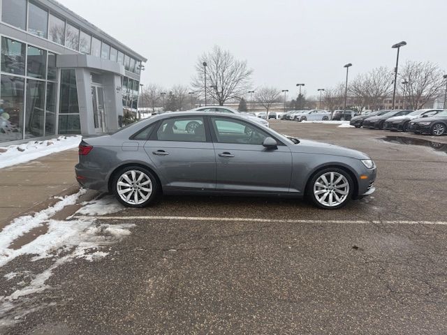 Thumbnail: 2017 Audi A4 - 4