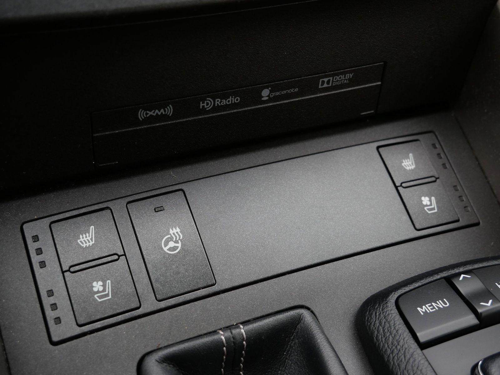 Thumbnail: 2015 Lexus IS - 21