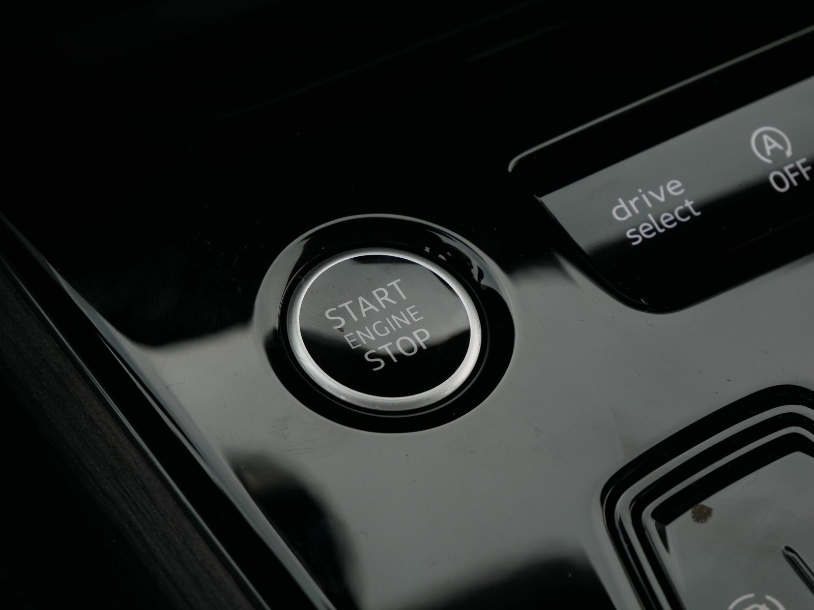 Thumbnail: 2026 Audi A6 - 24