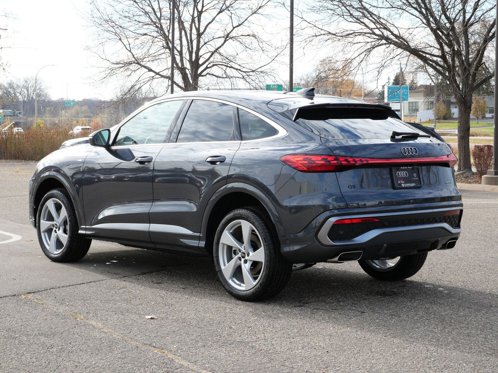 Thumbnail: 2025 Audi Q5 - 3