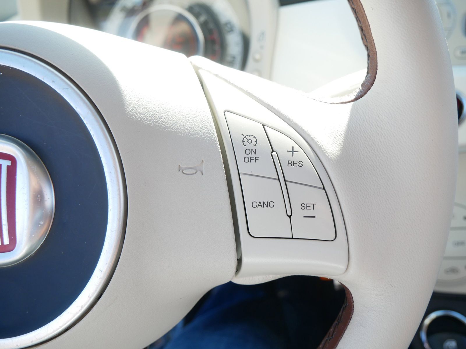 Thumbnail: 2014 Fiat 500 - 26