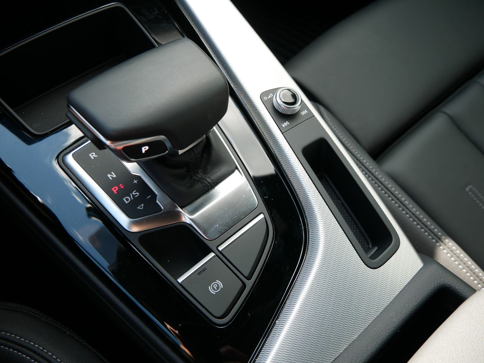 Thumbnail: 2025 Audi A5 - 21
