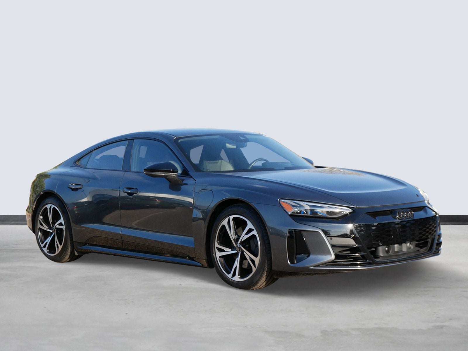 Thumbnail: 2022 Audi e-tron GT - 6