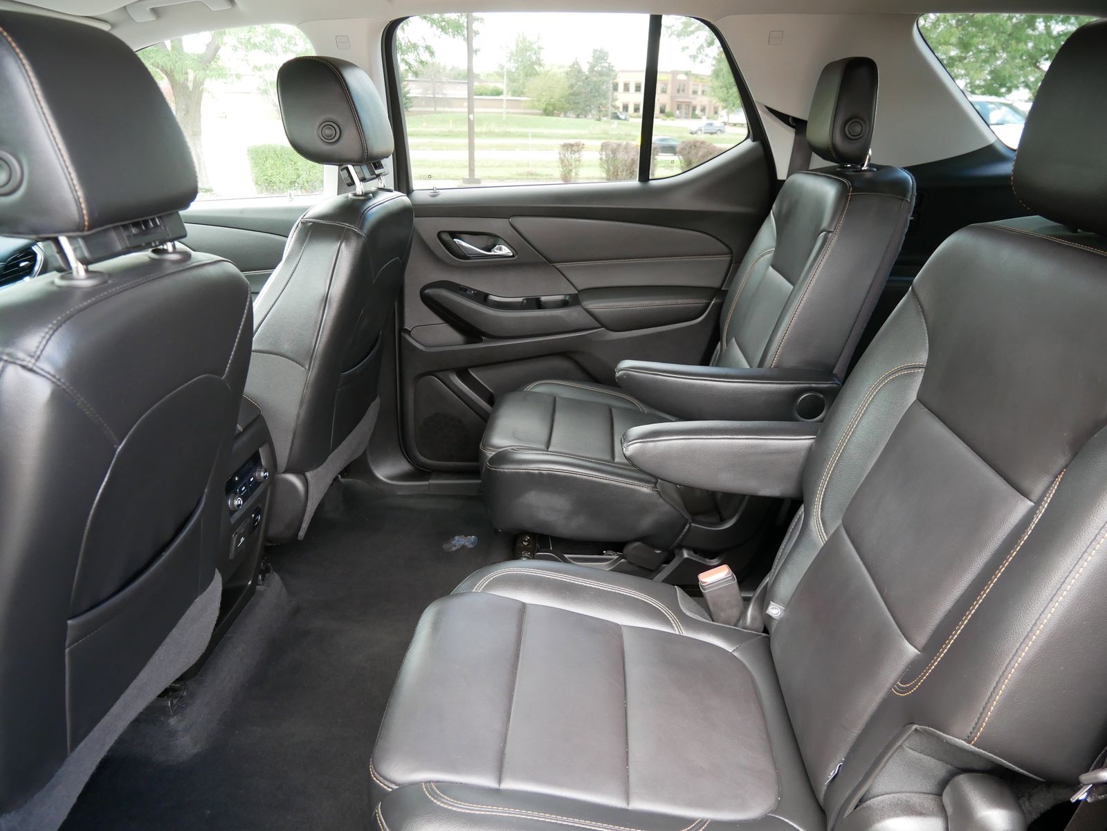 Thumbnail: 2018 Chevrolet Traverse - 9