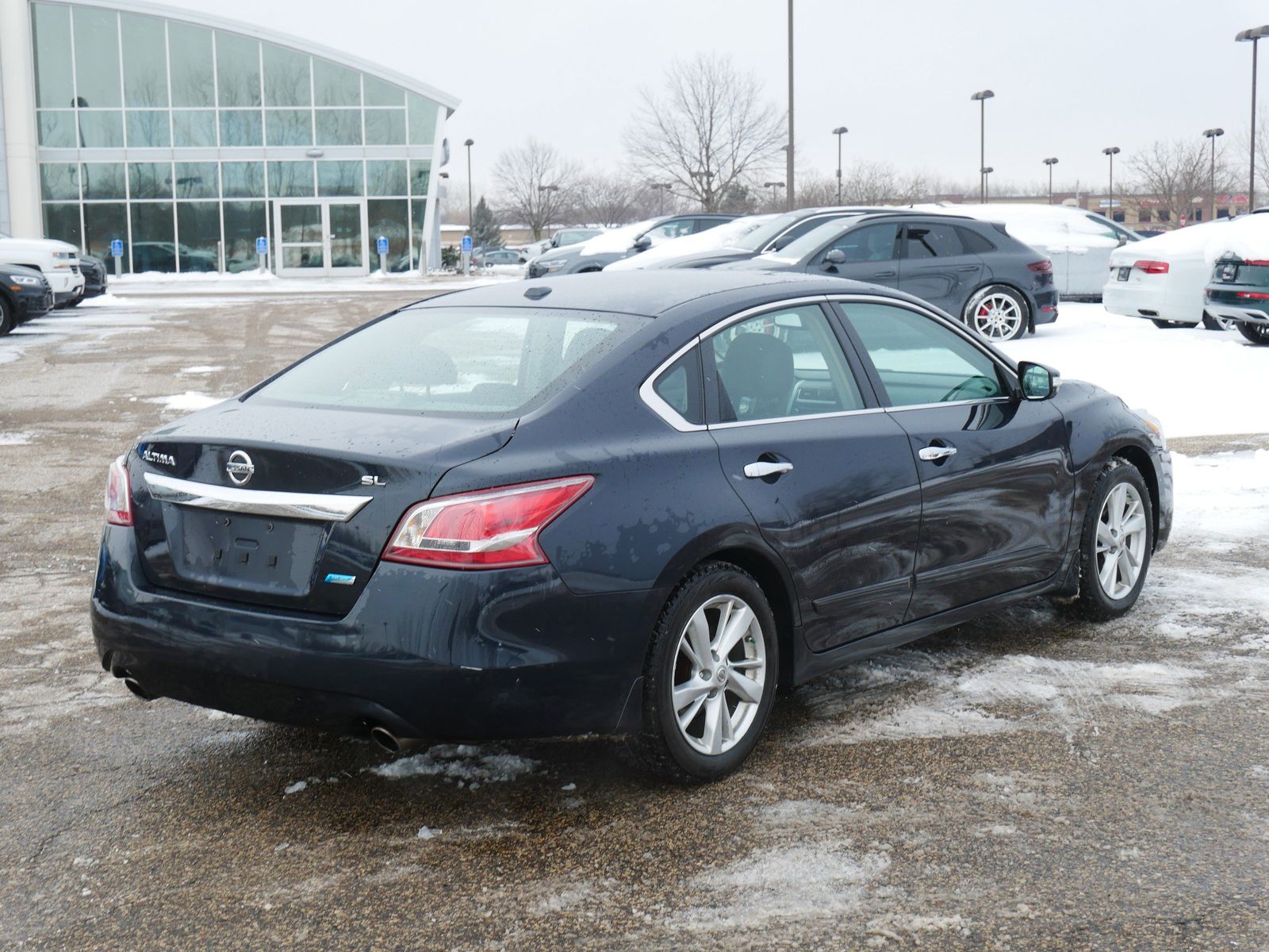 Thumbnail: 2013 Nissan Altima - 4