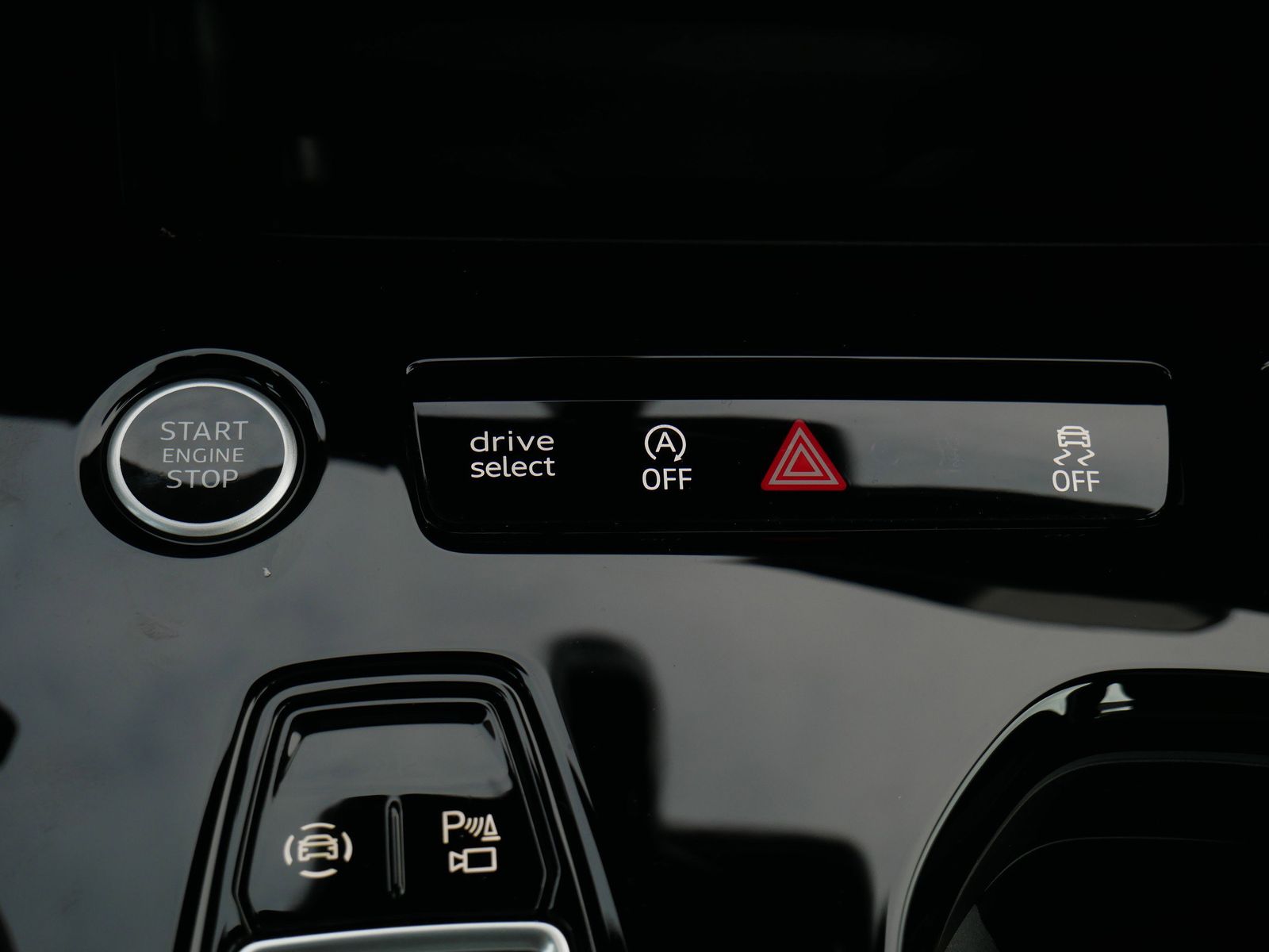 Thumbnail: 2025 Audi A5 - 17