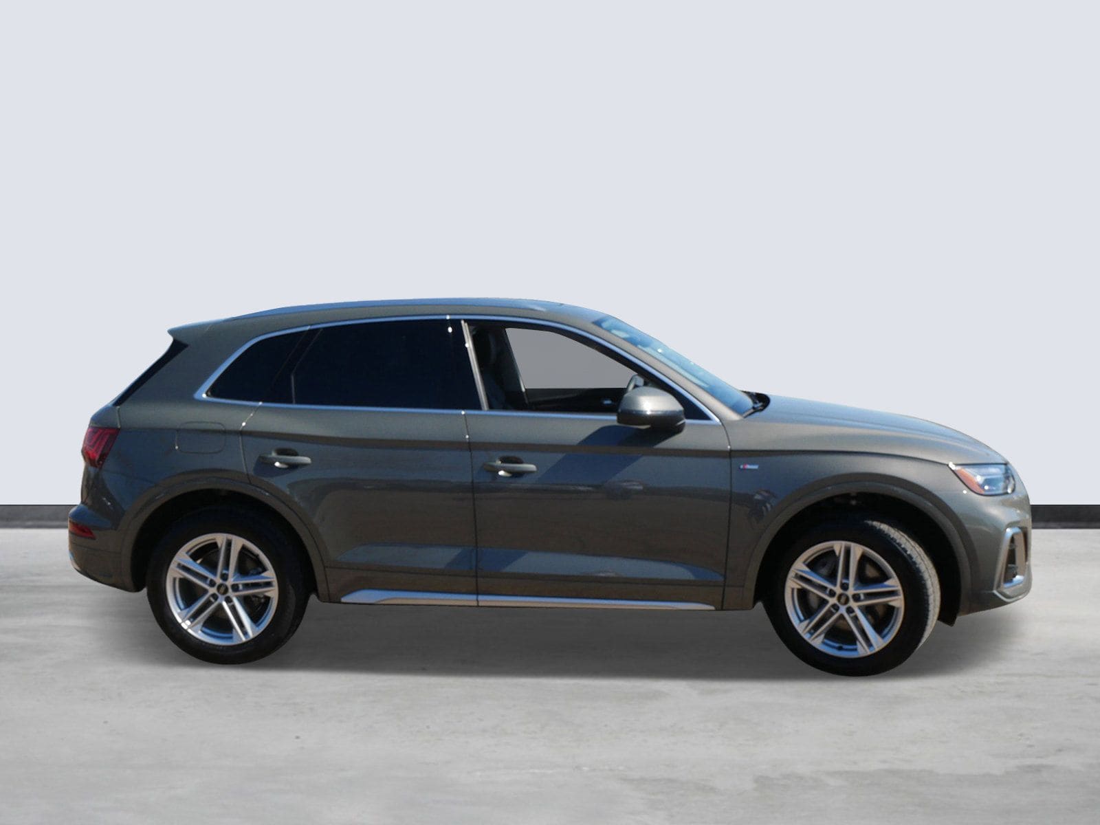 Thumbnail: 2025 Audi Q5 - 5