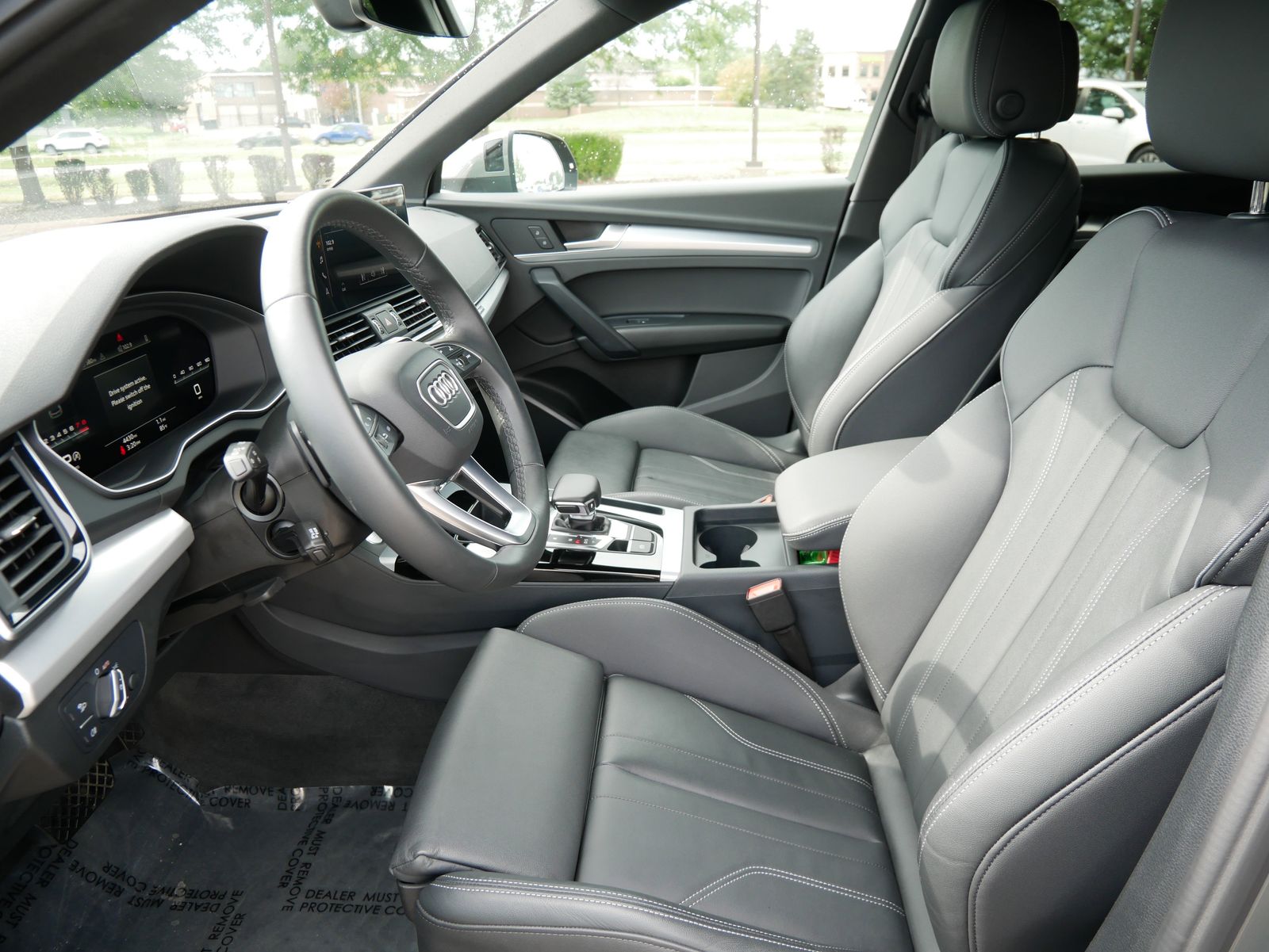 Thumbnail: 2025 Audi Q5 - 8