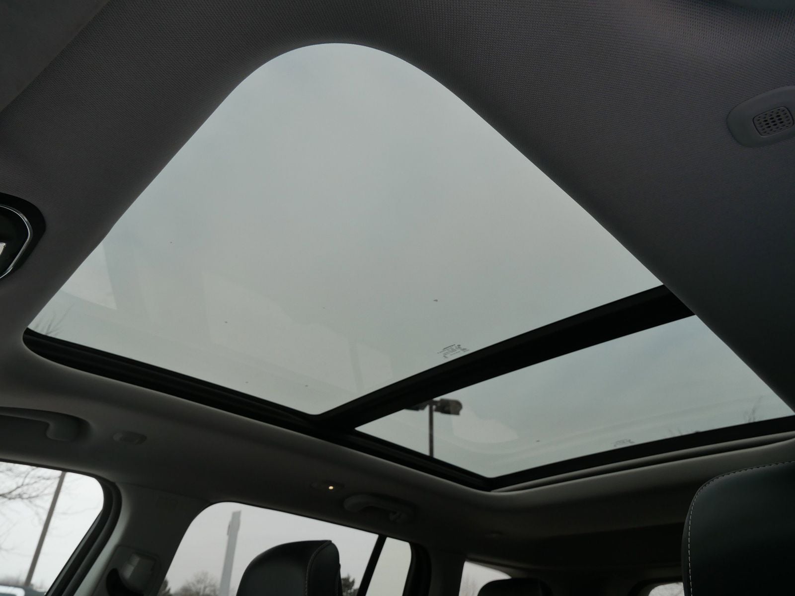 Thumbnail: 2024 Jeep Grand Cherokee - 26