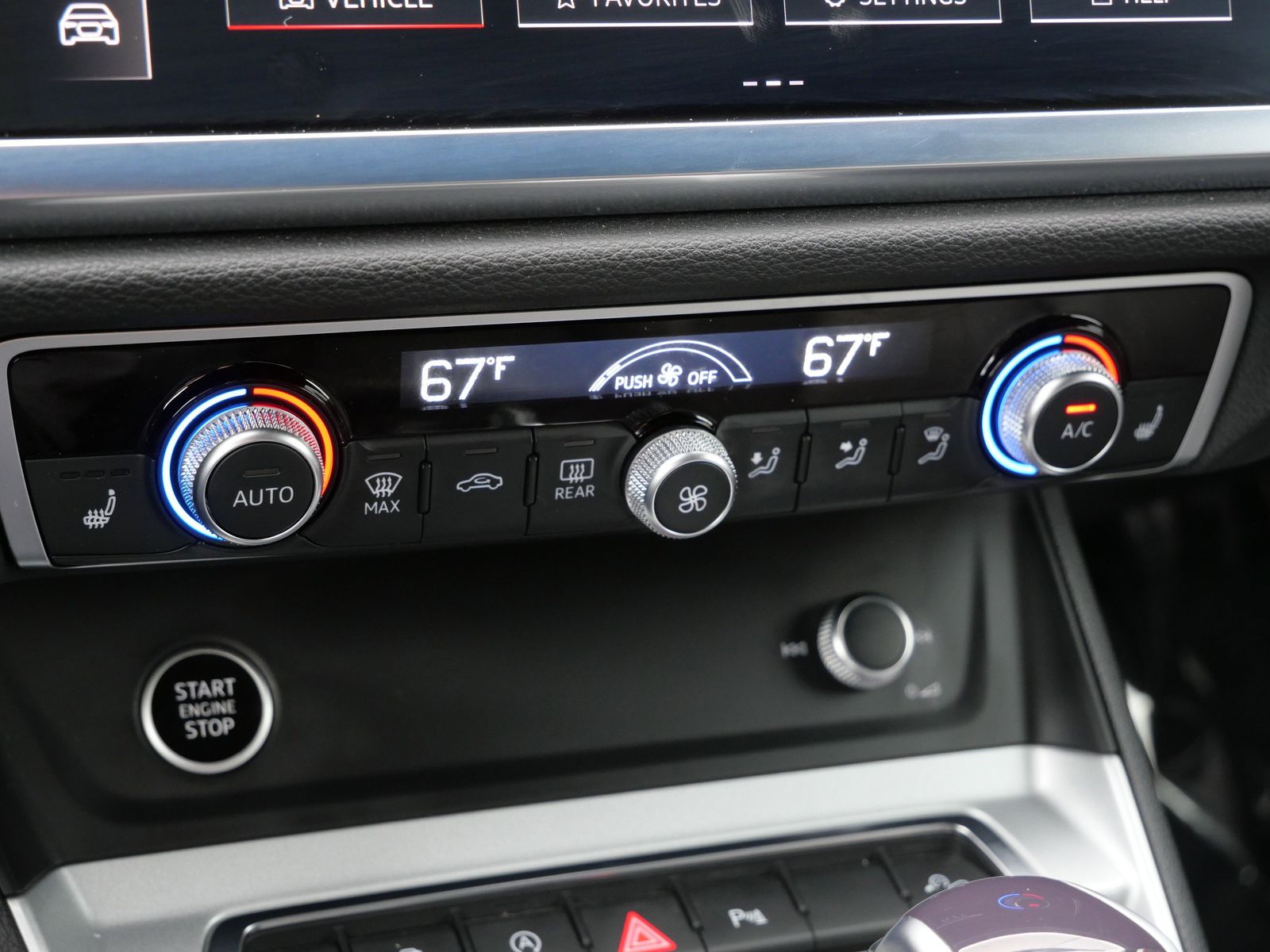 Thumbnail: 2023 Audi Q3 - 21