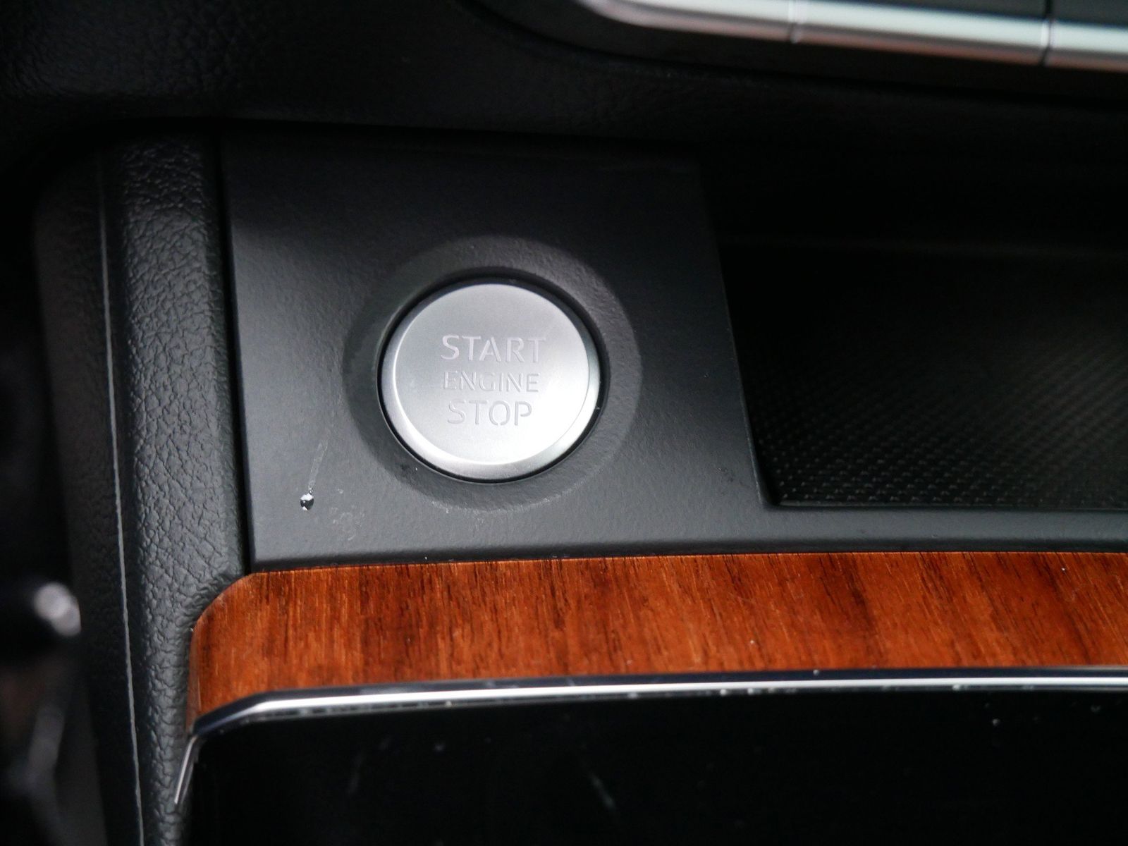 Thumbnail: 2023 Audi Q5 - 20