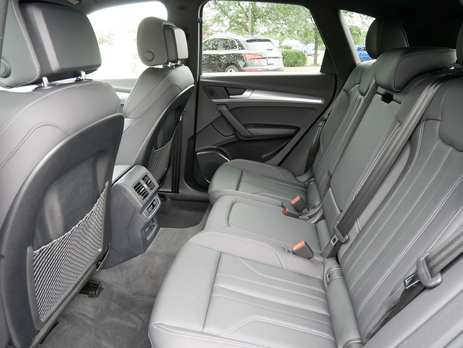 Thumbnail: 2025 Audi Q5 - 9