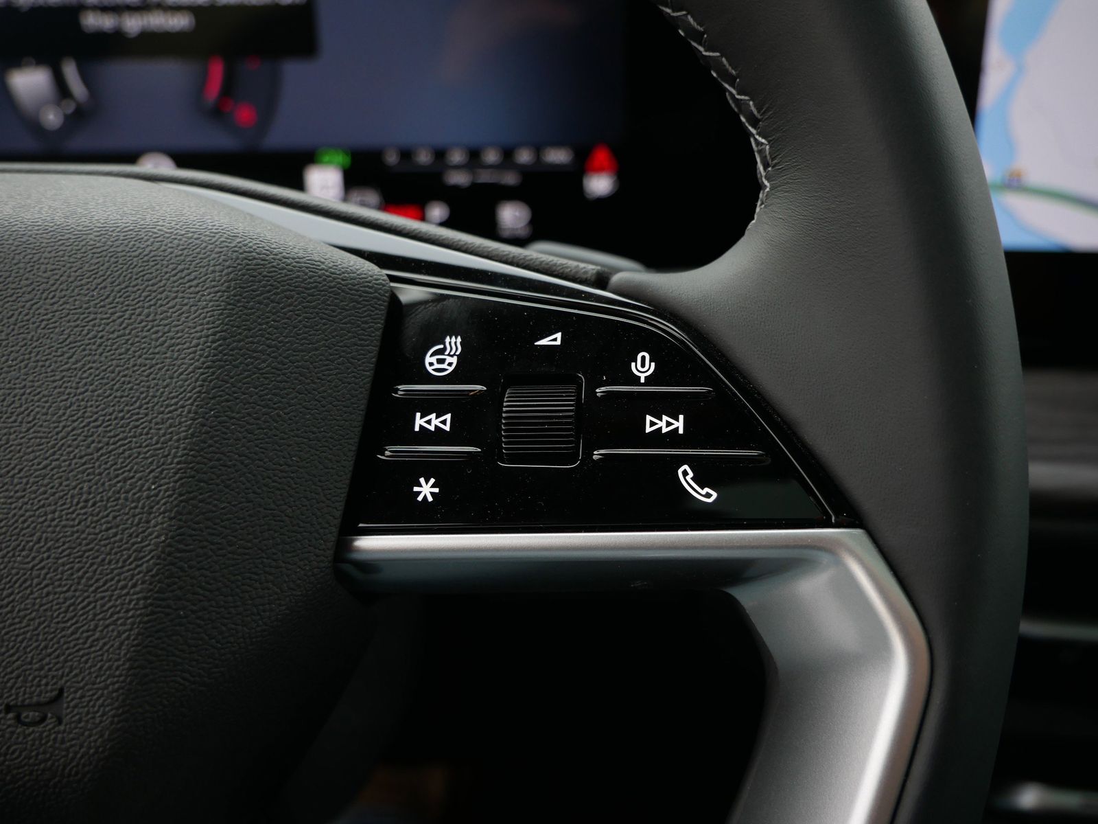 Thumbnail: 2026 Audi Q5 - 21