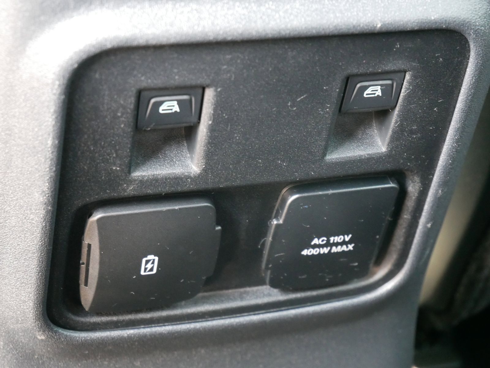 Thumbnail: 2023 Ford Bronco - 15