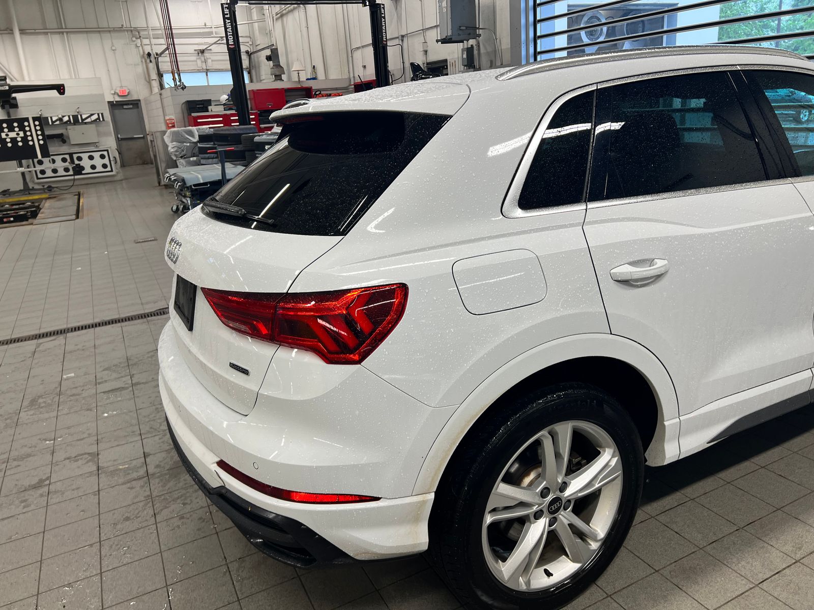 Thumbnail: 2022 Audi Q3 - 3