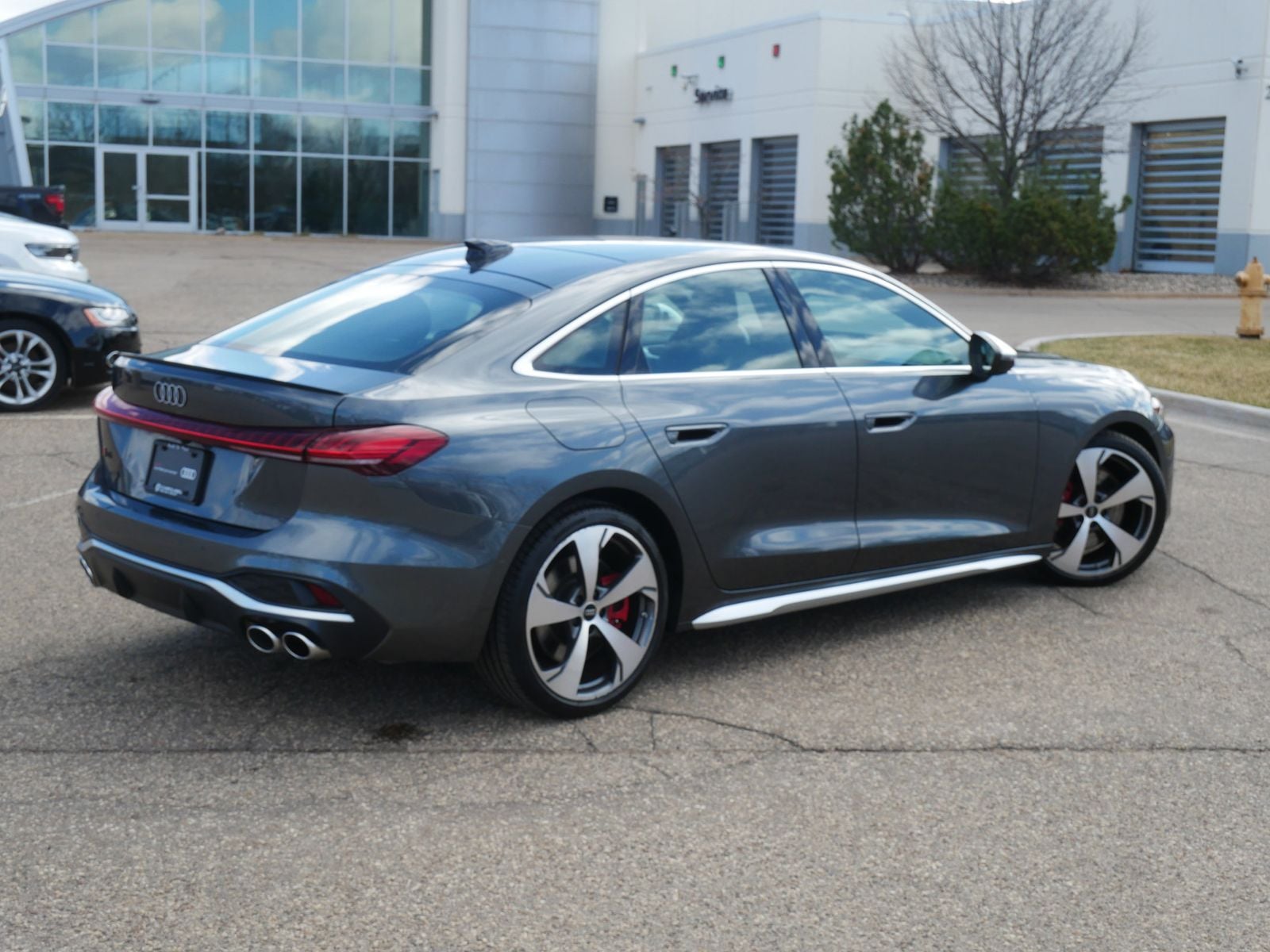 Thumbnail: 2025 Audi S5 - 4