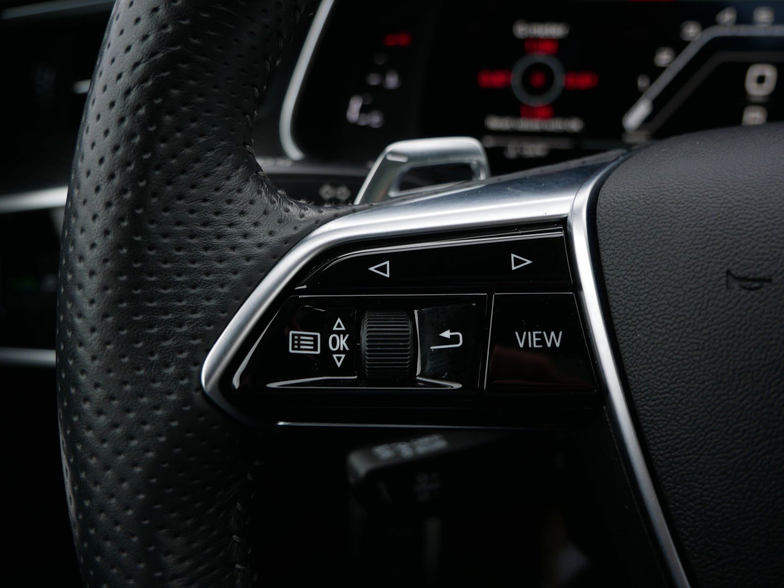 Thumbnail: 2021 Audi RS 7 - 29