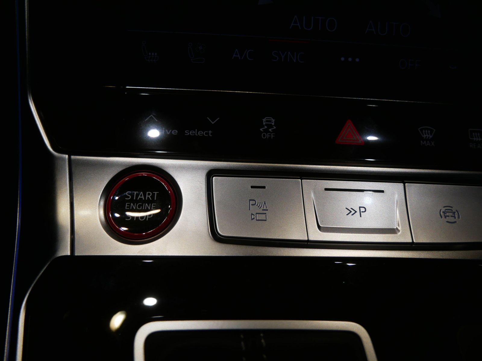 Thumbnail: 2026 Audi RS 6 - 12