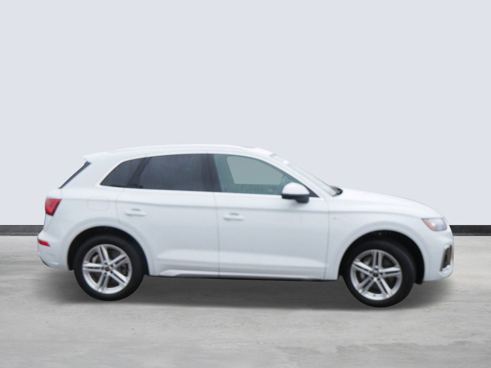 Thumbnail: 2025 Audi Q5 - 5