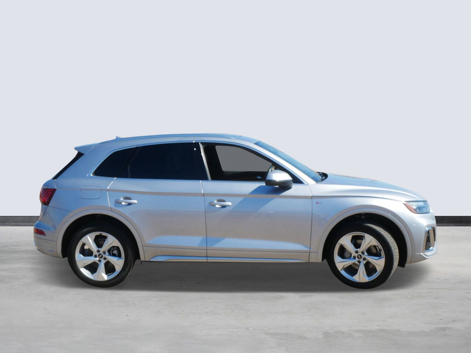 Thumbnail: 2022 Audi Q5 - 5