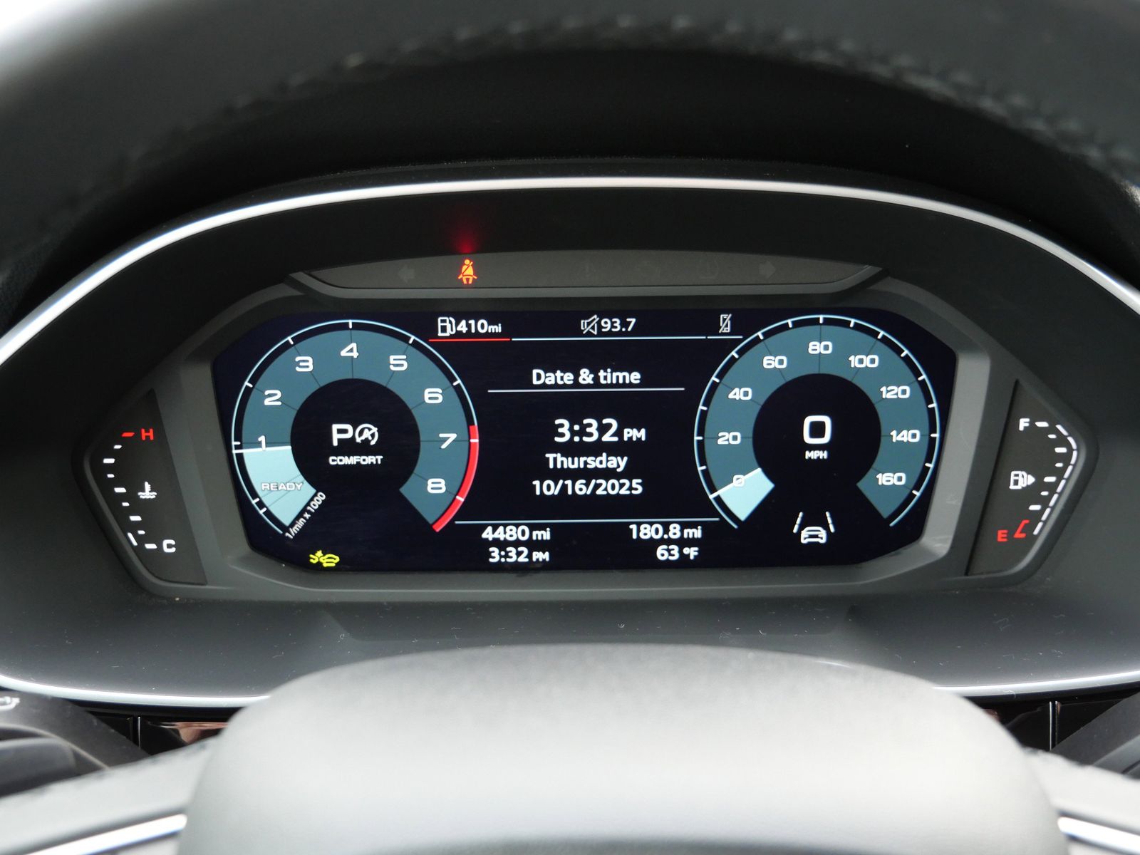 Thumbnail: 2025 Audi Q3 - 19