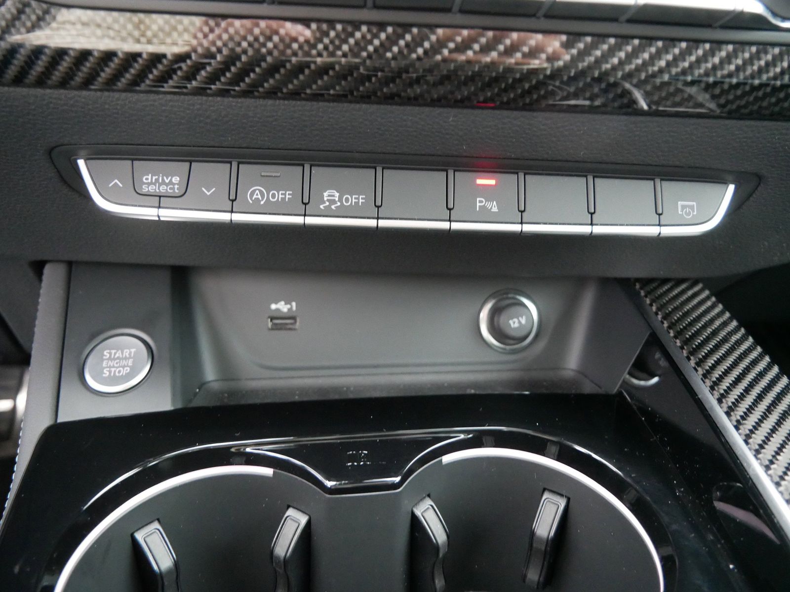 Thumbnail: 2025 Audi A5 - 25