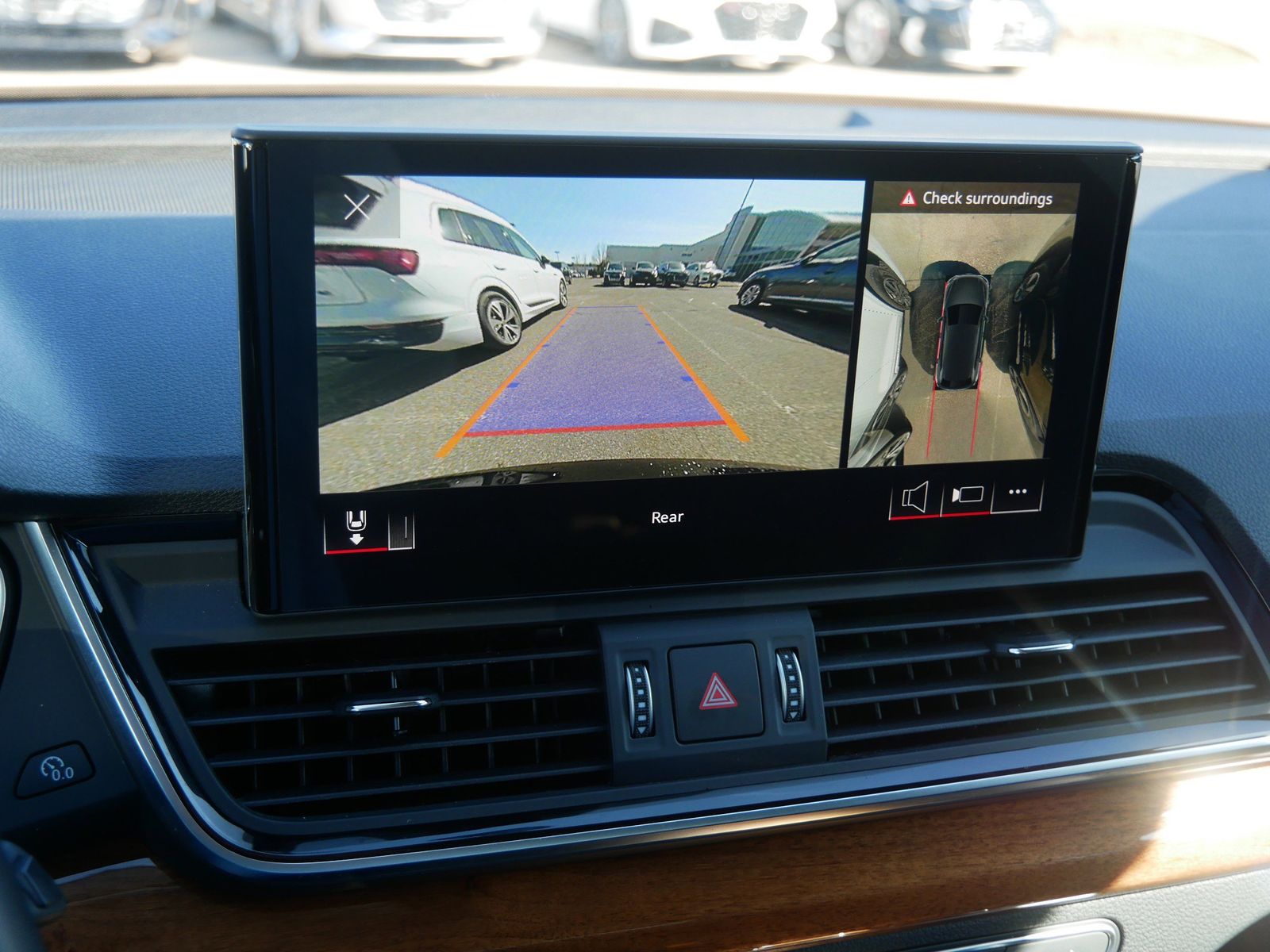 Thumbnail: 2023 Audi Q5 - 27