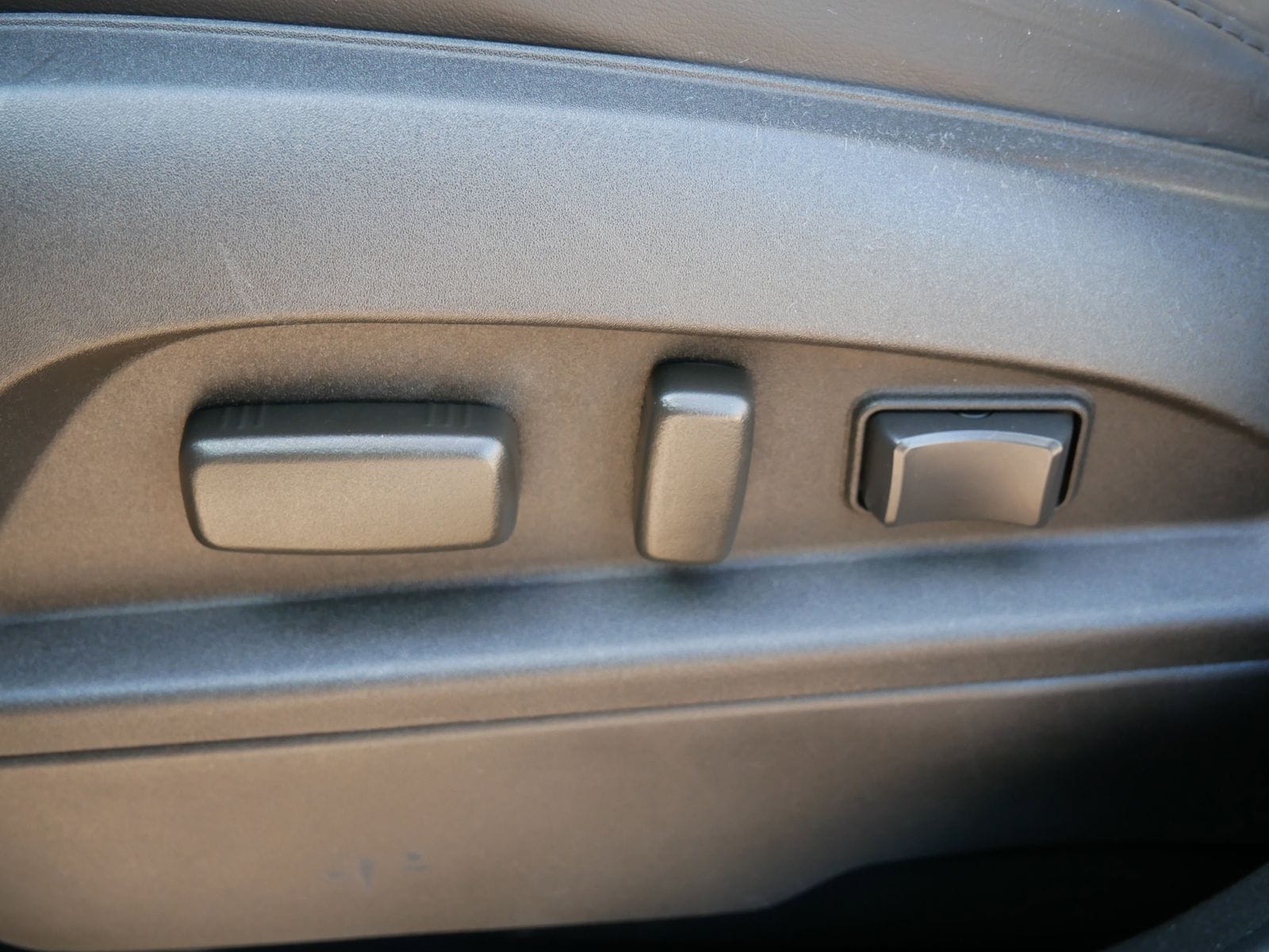 Thumbnail: 2011 Chevrolet Equinox - 15