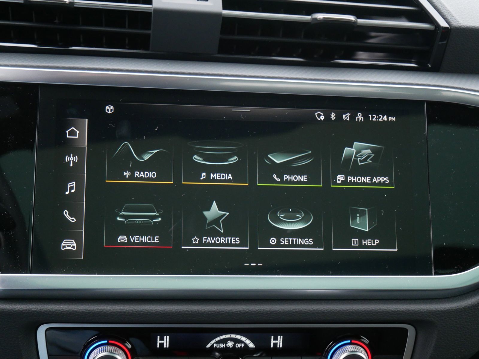 Thumbnail: 2025 Audi Q3 - 17