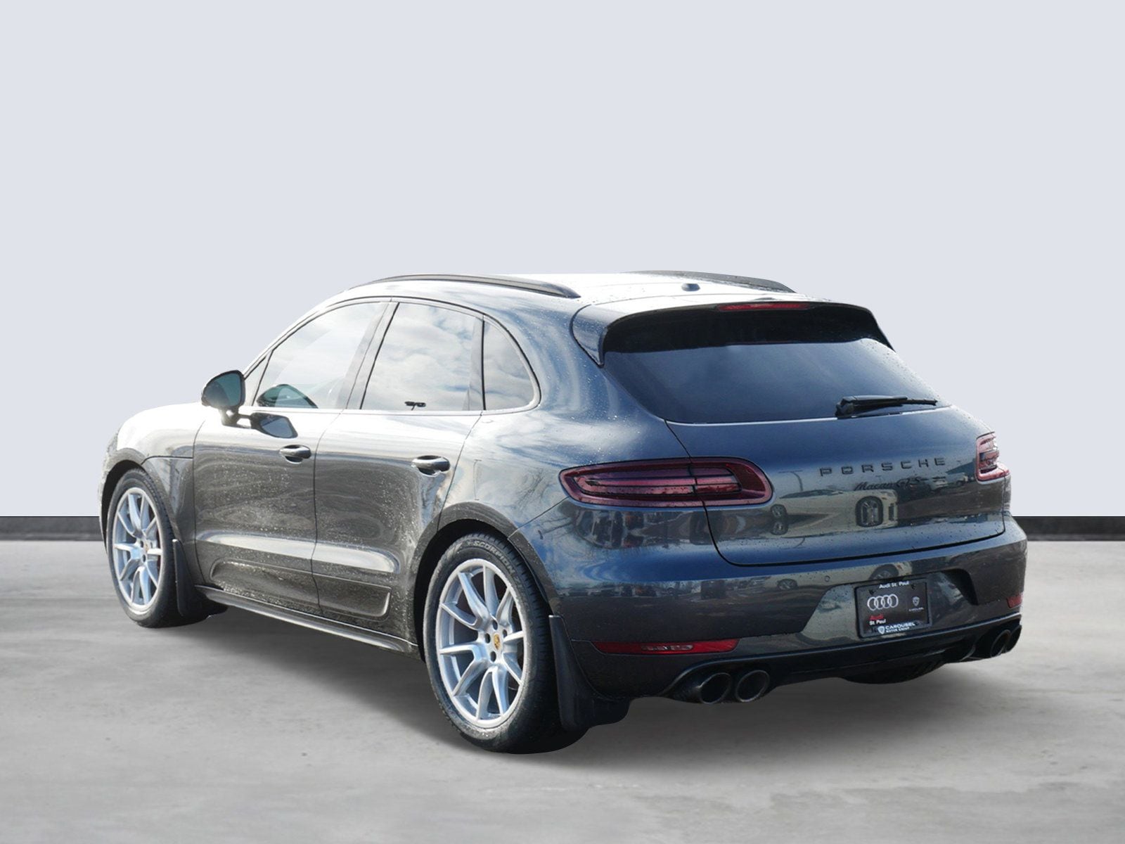 Thumbnail: 2017 Porsche Macan - 3