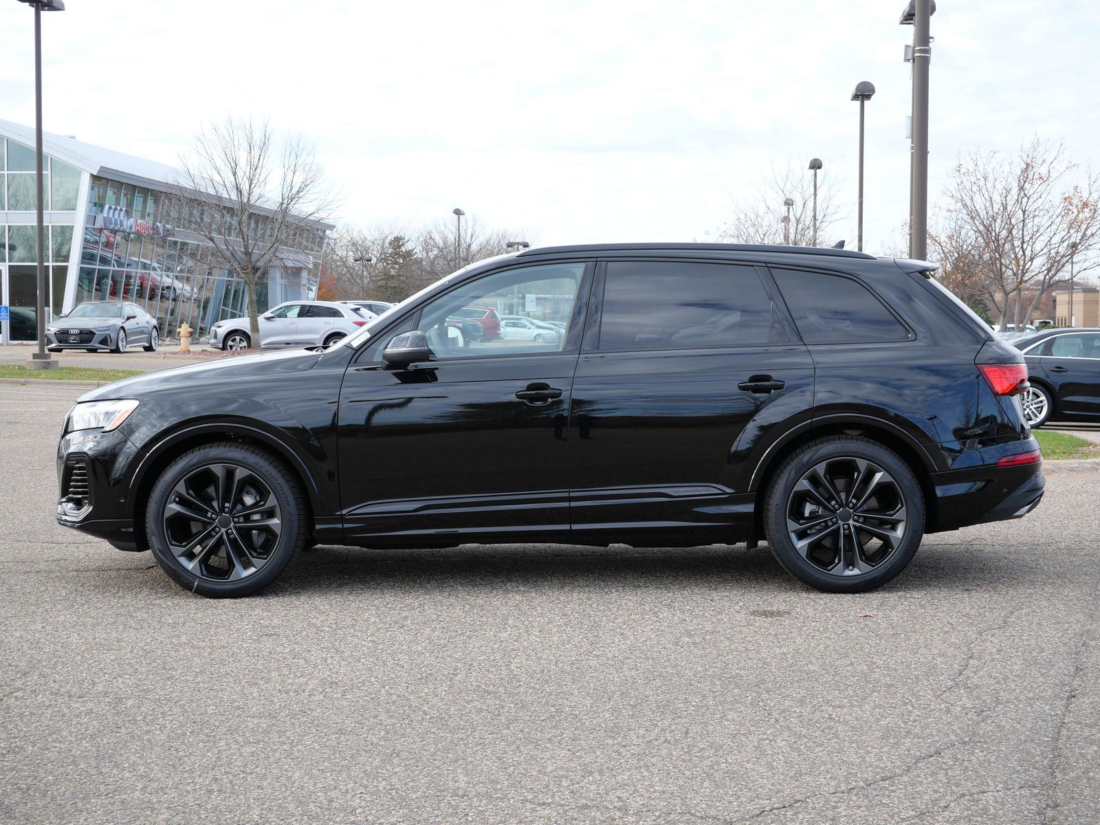 Thumbnail: 2026 Audi Q7 - 2