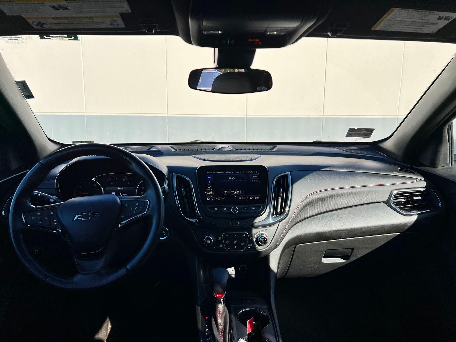 Thumbnail: 2022 Chevrolet Equinox - 6