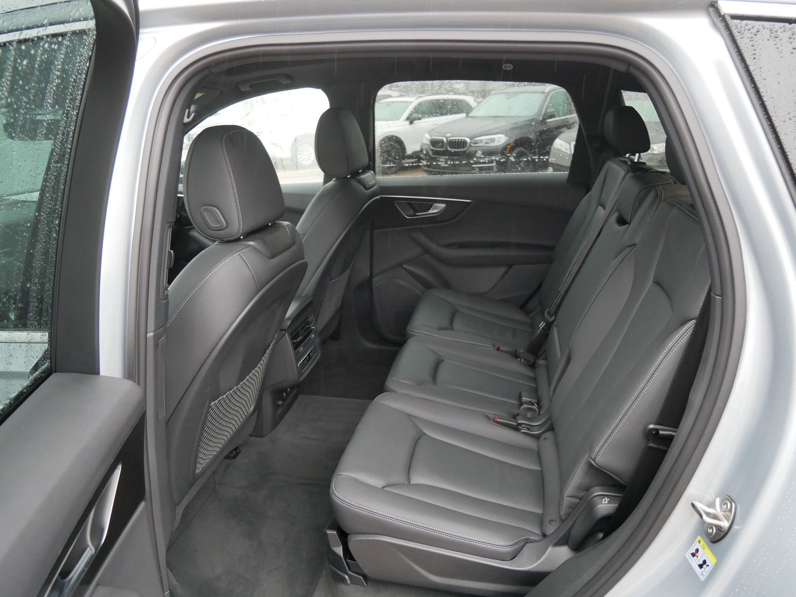 Thumbnail: 2025 Audi Q7 - 10