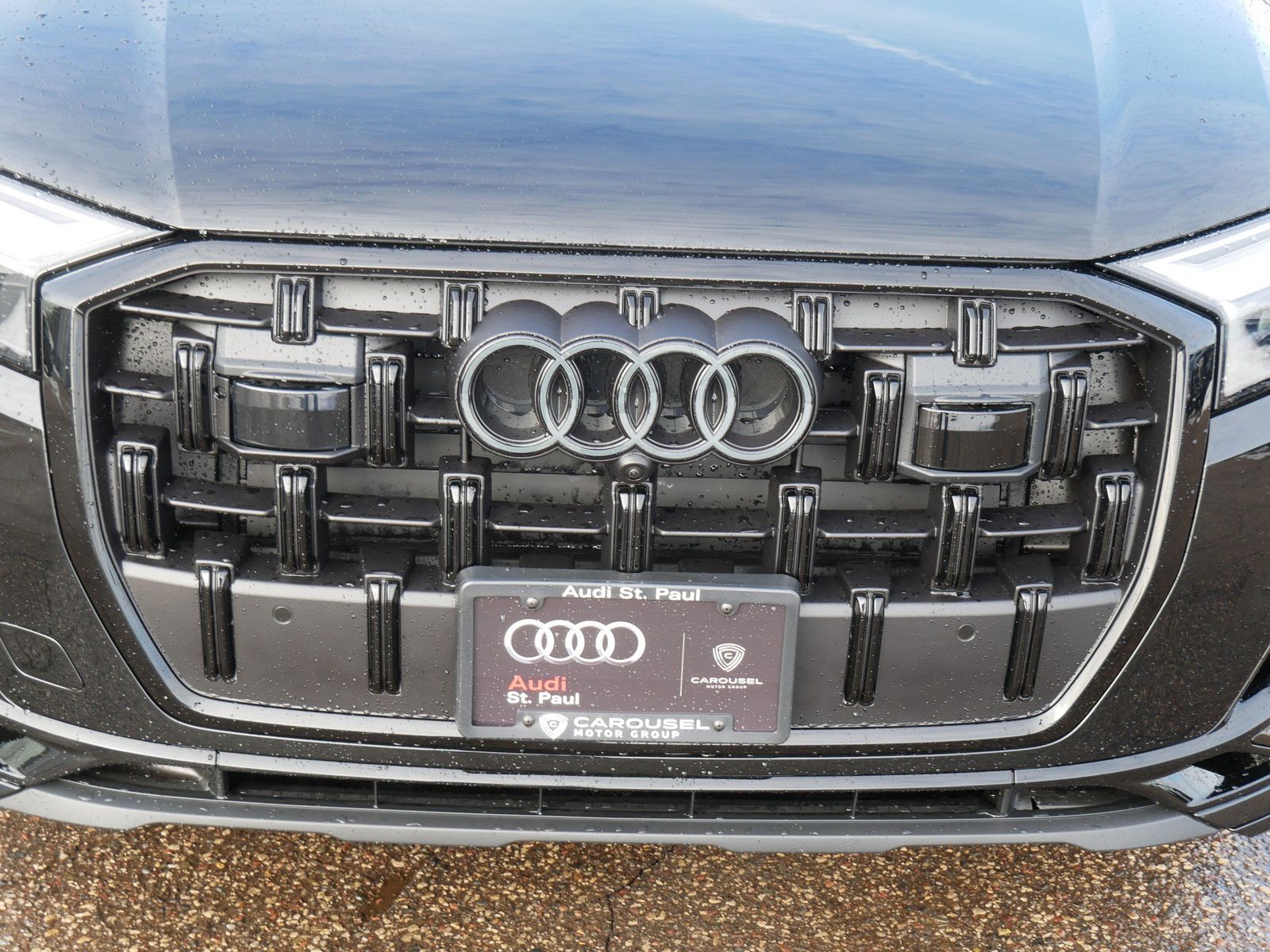 Thumbnail: 2026 Audi Q7 - 8