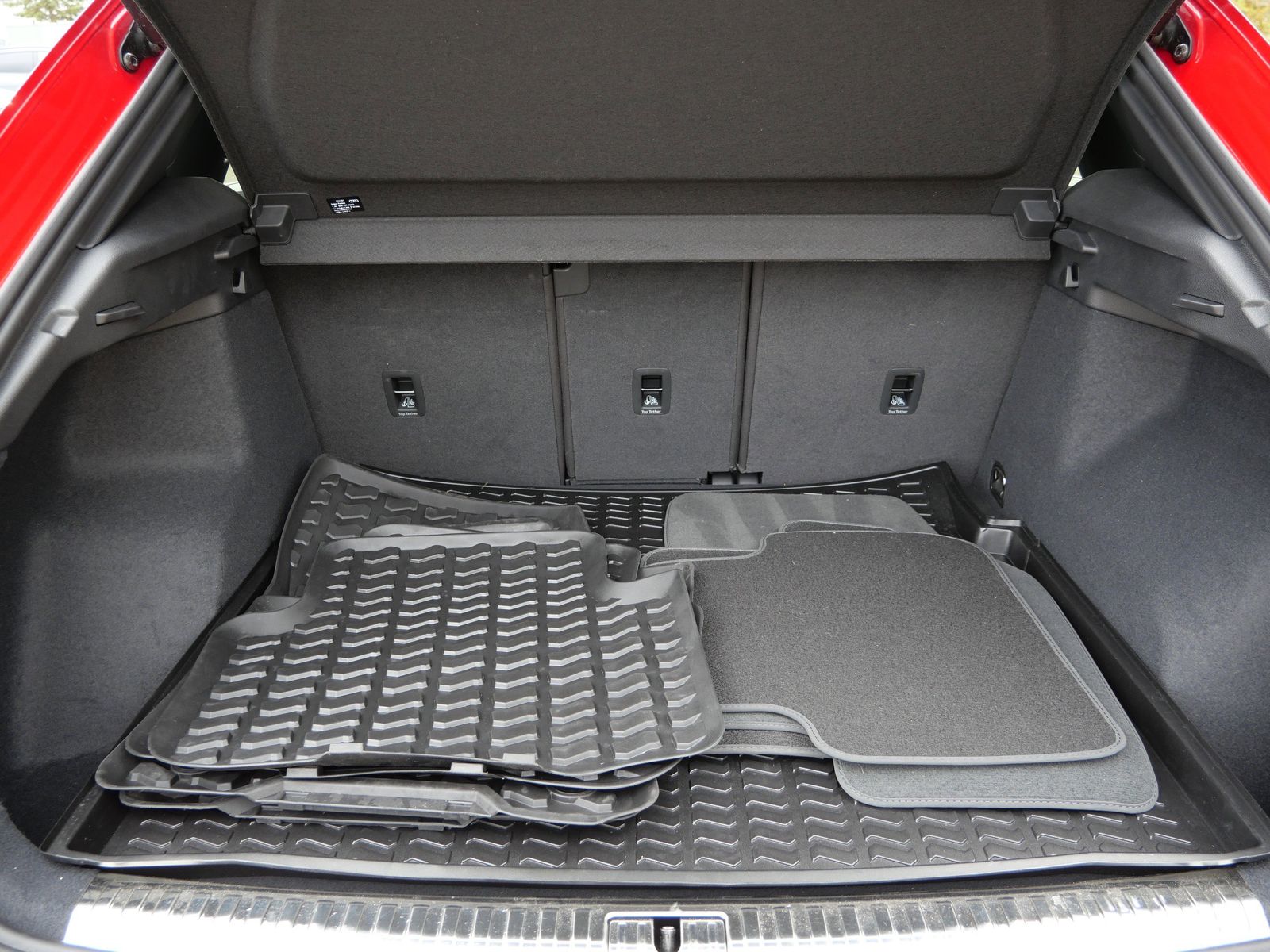 Thumbnail: 2023 Audi Q3 - 10