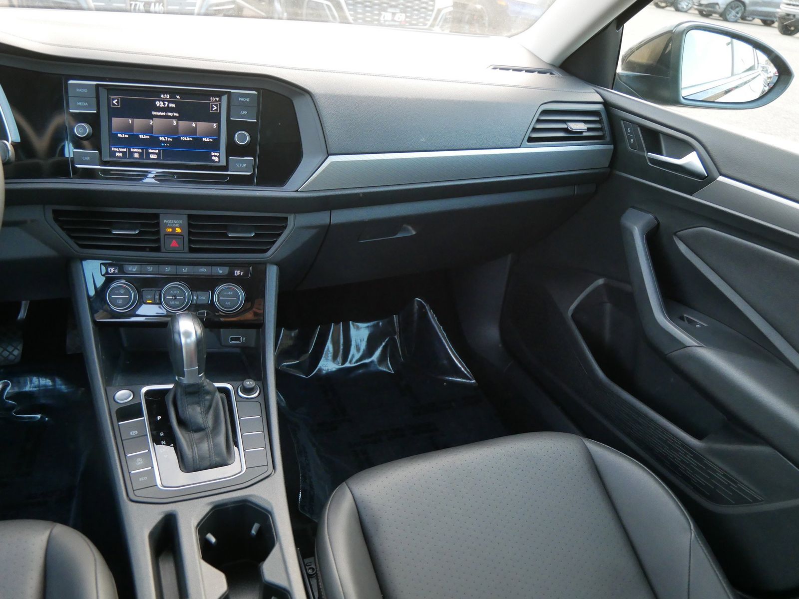 Thumbnail: 2019 Volkswagen Jetta - 12