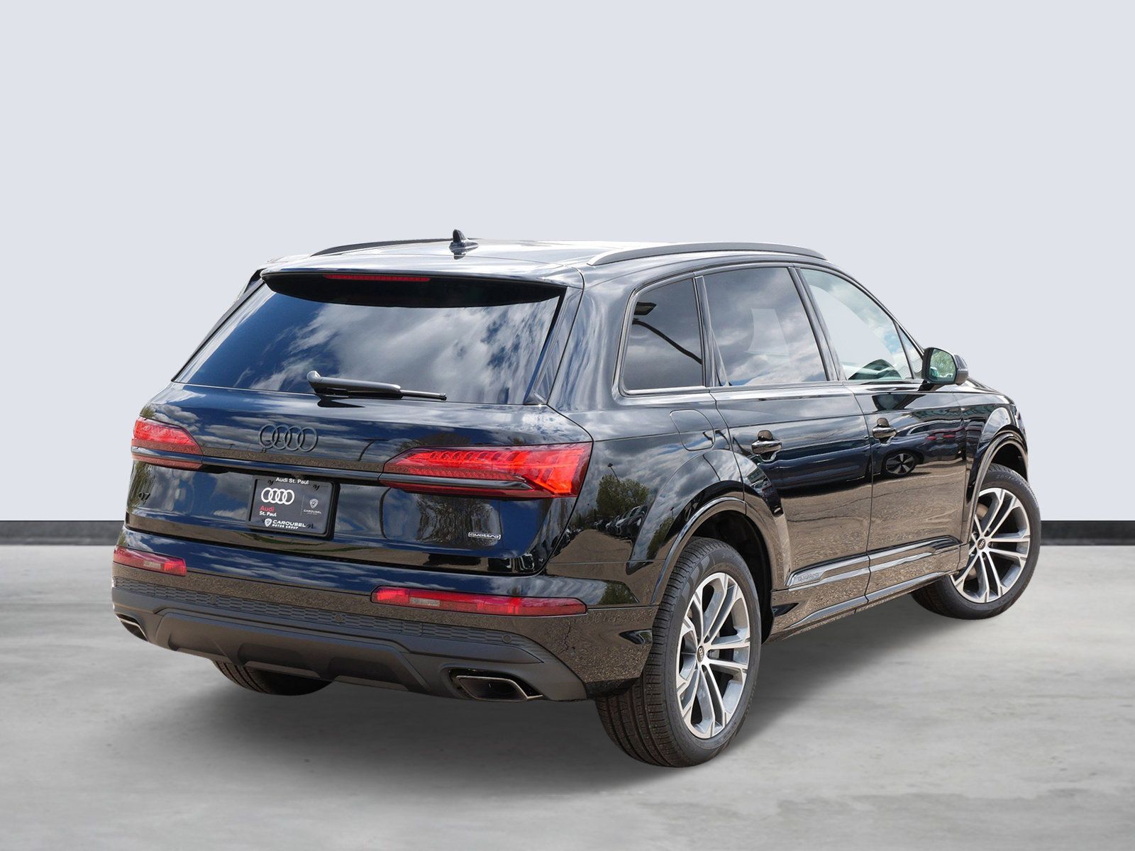 Thumbnail: 2026 Audi Q7 - 4