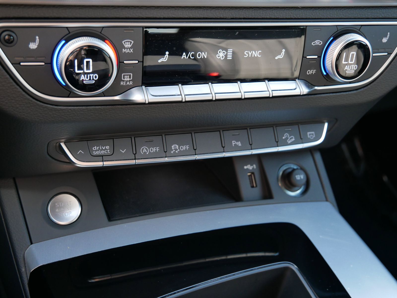 Thumbnail: 2025 Audi Q5 - 19